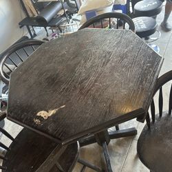 Black Table With Chairs