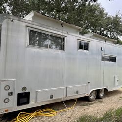 Living Vehichle