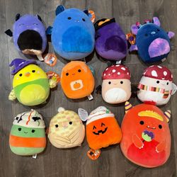 Lots of 12 various sizes, Halloween Squishmallow