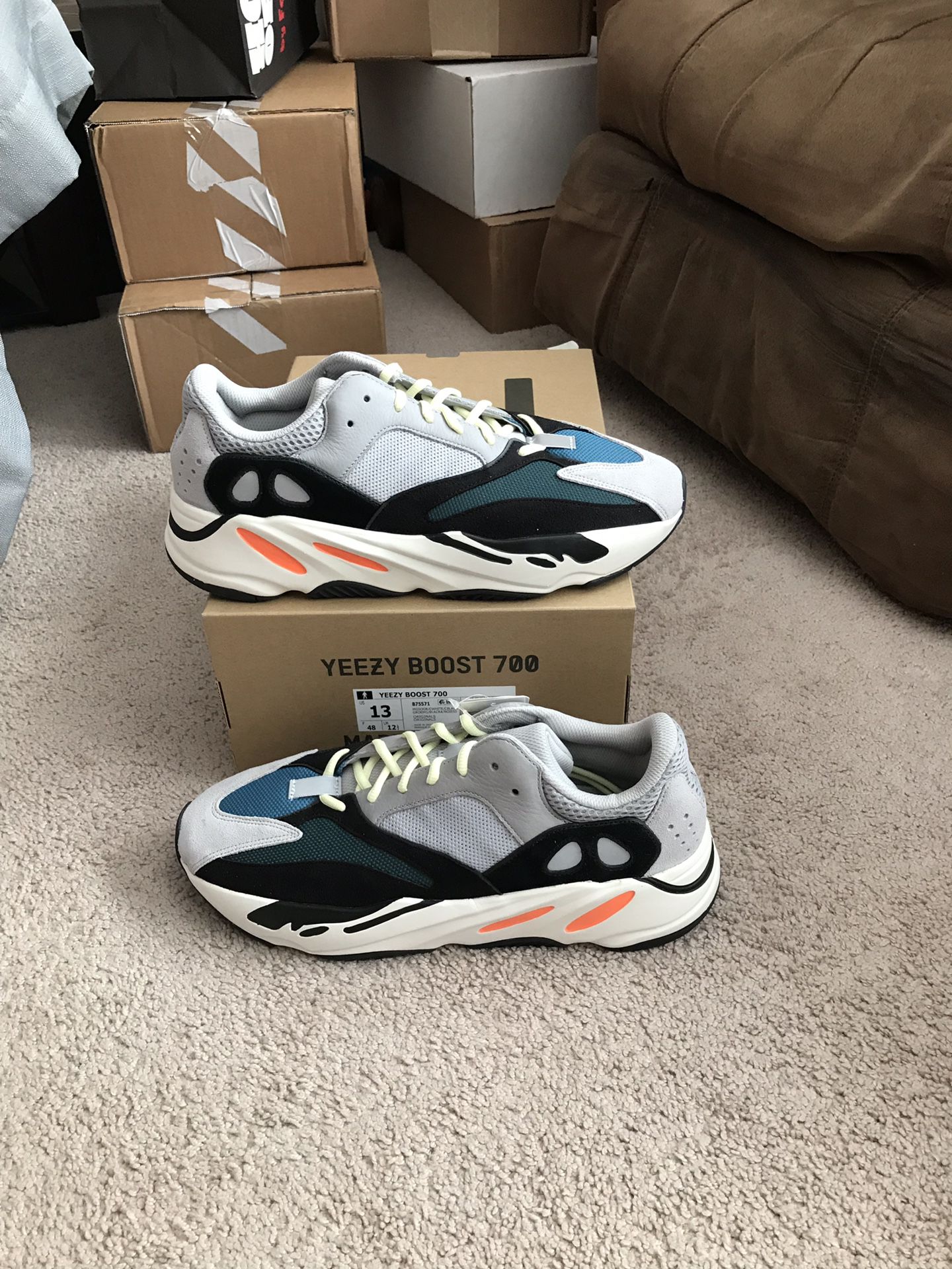 Yeezy Boost 700 Wave Runners size 13