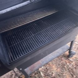 Pellet Smoker 36”  Cabela’s Smoker