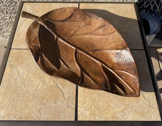 Large Decorative Brown Metal Leaf Table Decor or Wall Art