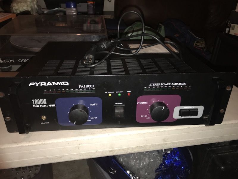 PYRAMID PA1800x stereo power amplifier