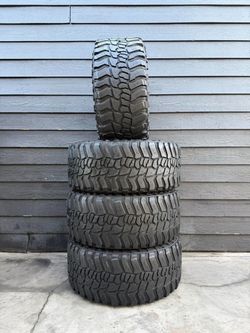 Mickey Thompson 37x14.50R20