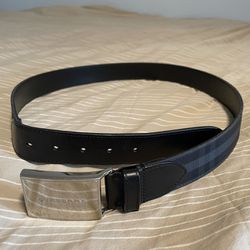 Burberry Belt (30 W)