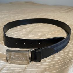 Burberry Belt (30 W)