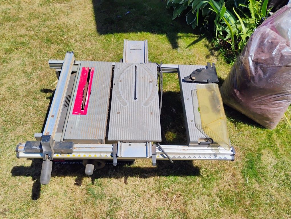 Ryobi 10" Table Saw