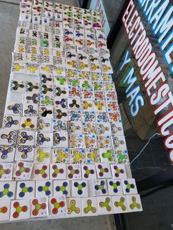 Spinners 3x10 or buy 2 get one free