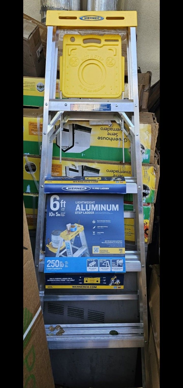 Brand New 6ft Ladder