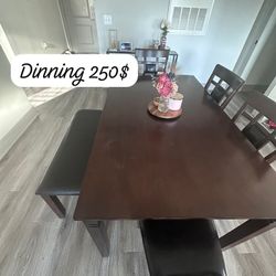 Dining Table Good Condition 