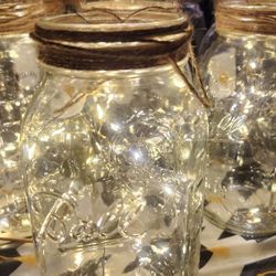 10 Mason Jars With Fairy Lights 