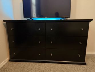 6 Drawer Dresser
