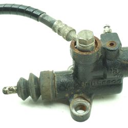 SUBARU WRX 2.0L MANUAL TRANSMISSION CLUTCH SLAVE CYLINDER OEM