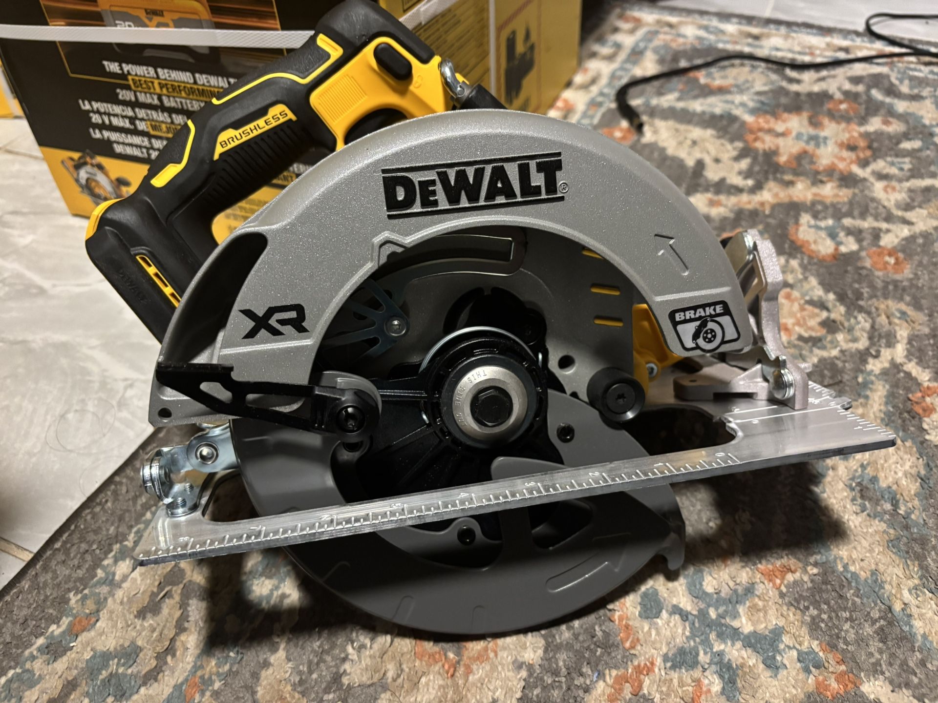 7 1/4 Circular Saw Dewalt