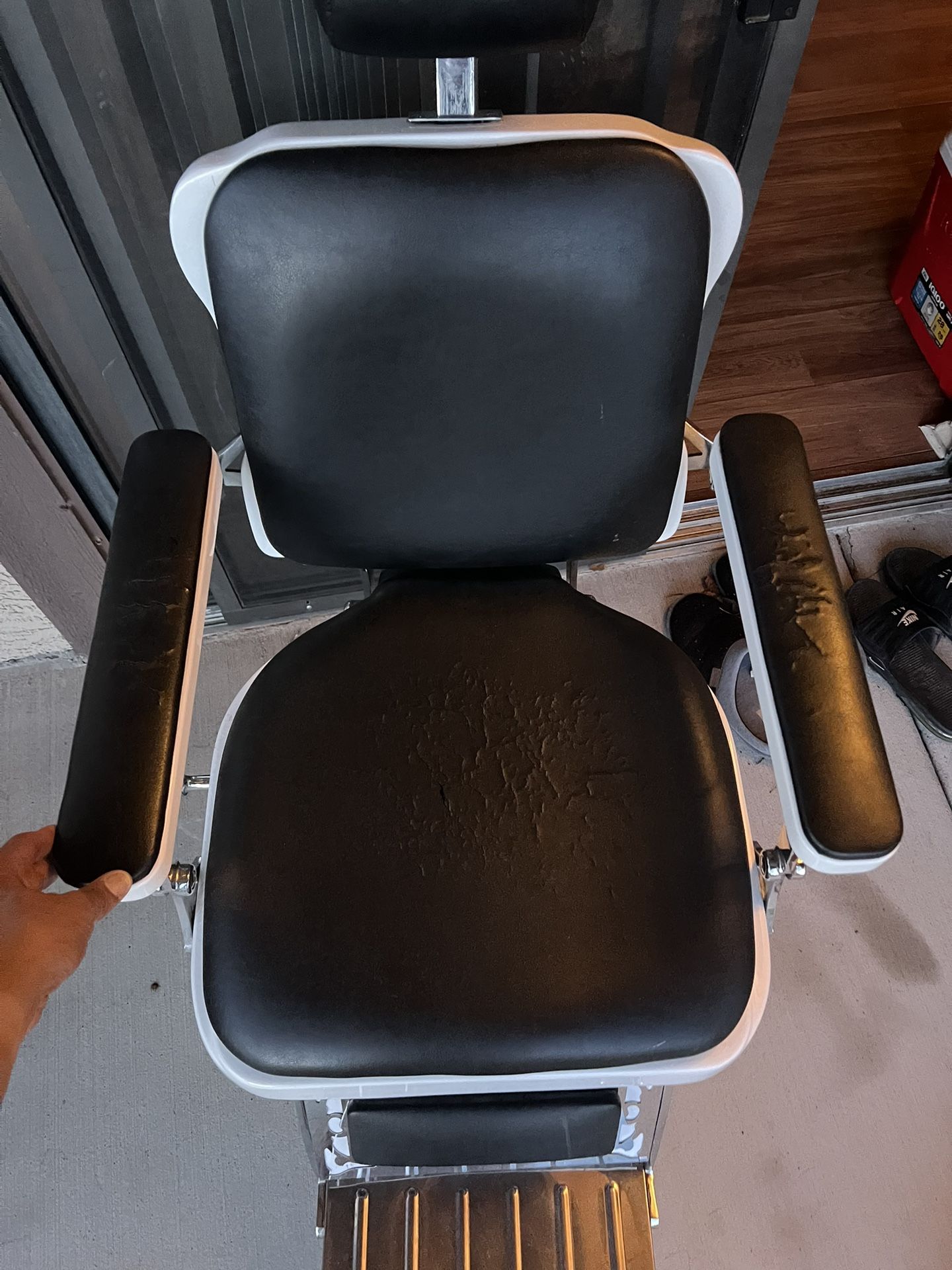Keller Vintage Barber Chair