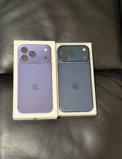 New iPhone 17 Pro Blue 256GB UNLOCKED