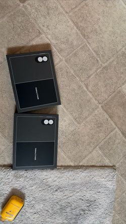 Galaxy Z fold 8 Verizon spectrum 256gb Blk sealed .