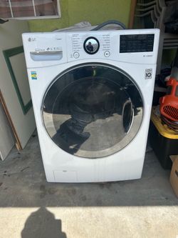 LG Stackable Washer/Dryer