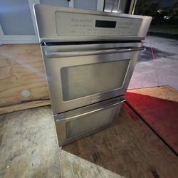 Frigidaire Double Oven