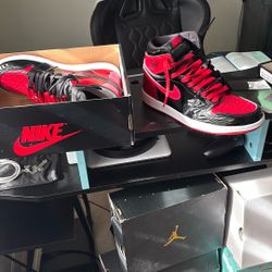 Jordan Ones 8 1/2