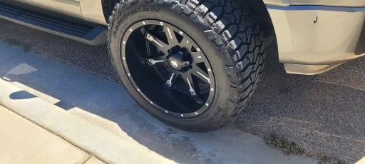 20" Rims with New Tires