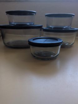 5-Piece Round Glass Food Storage Container Set with Lids
