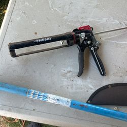 Husky Caulk Gun