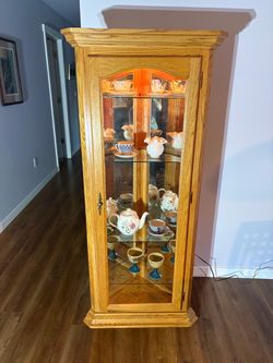Corner curio cabinet!