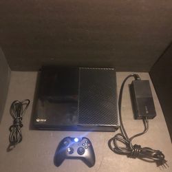 Xbox one 🎮 console digital games only has the latest update on it with everything you need to play