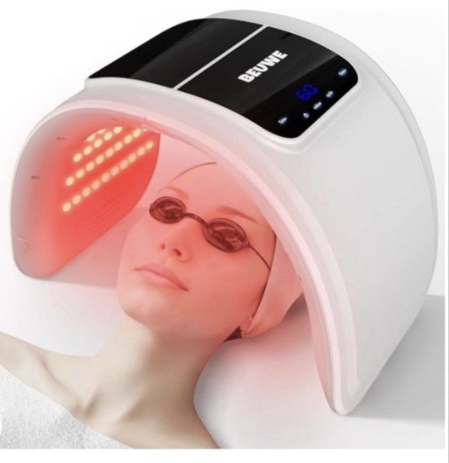 LED FACE MASK LIGHT THERAPY