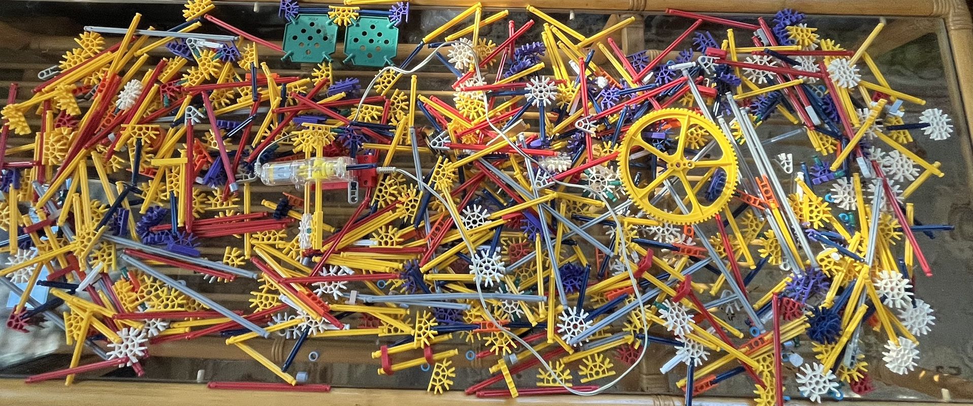 Large Supply of K'Nex Toys w/Motor & Storage Bin