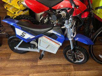 RAZOR MX350 e dirt bike