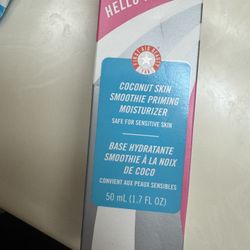 First Aid Beauty Priming Moisturizer 