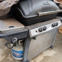 Free For Steel Parts Grill and Stove In Mira Mesa READ Description