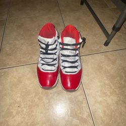 Jordan 11 Cherry 9.5 