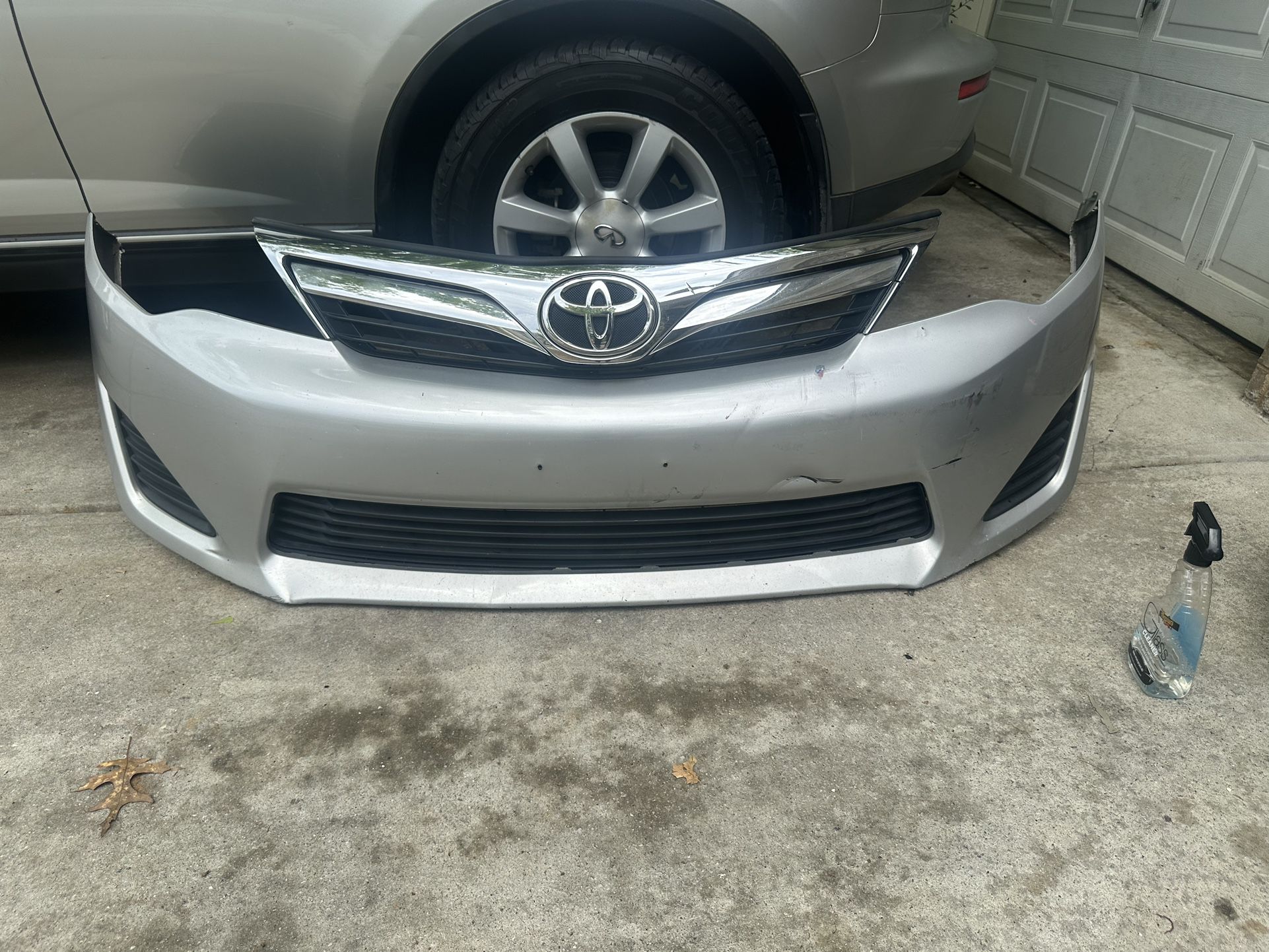 2012-2014 Toyota Camry Front Bumper 