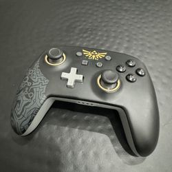 Zelda Enhanced Wireless Controller