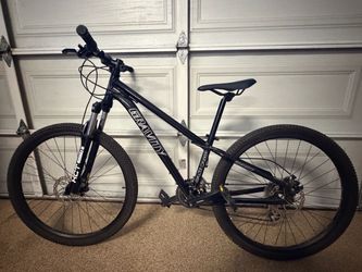 Mountain Bike - size small - Gravity Basecamp