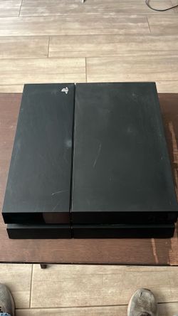 PlayStation 4. Parts.