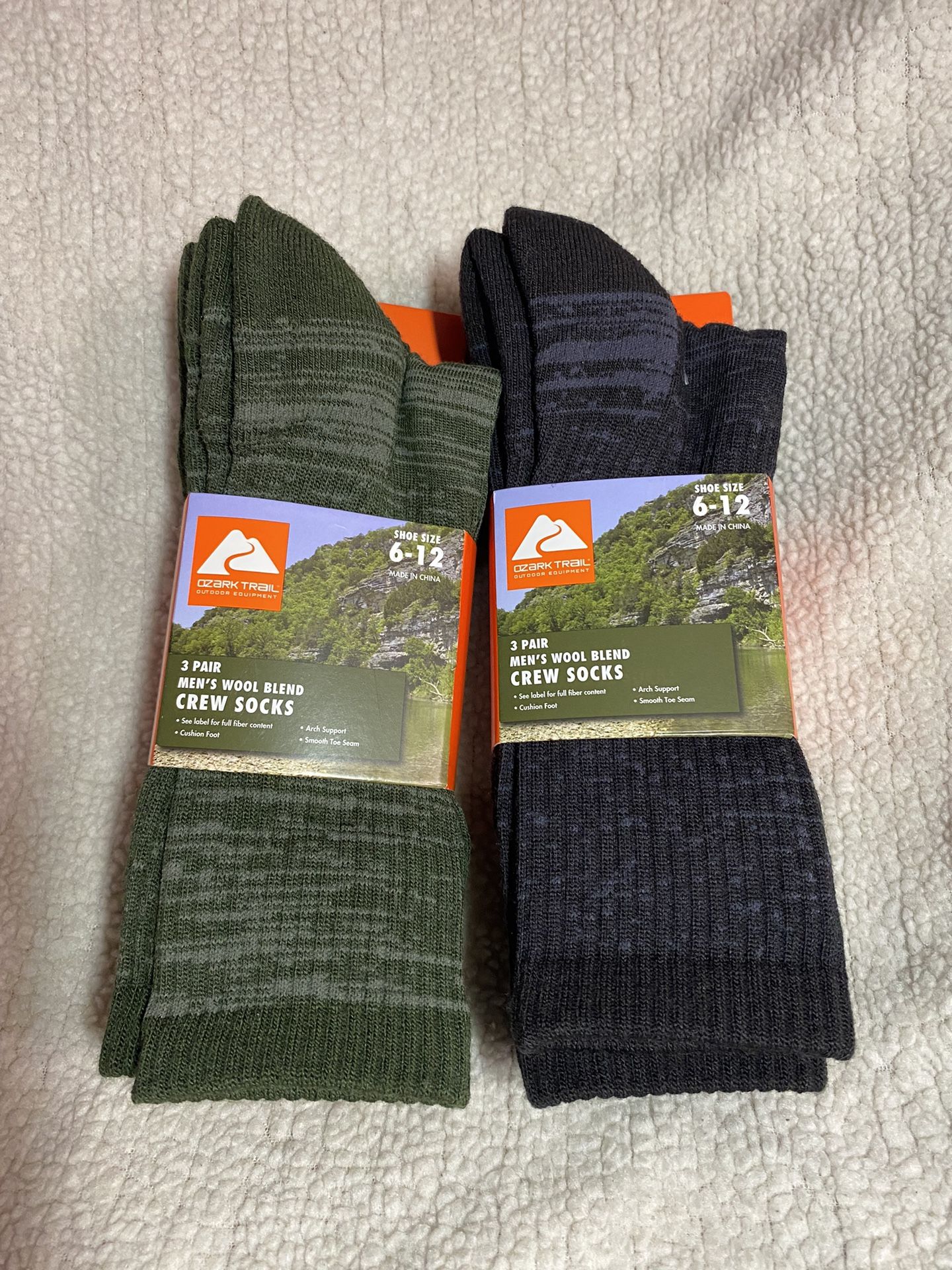 2- Packages of 3 Pair Ozark Trail Men’s Wool Blend Crew Socks 6”-12” GRN, BLK