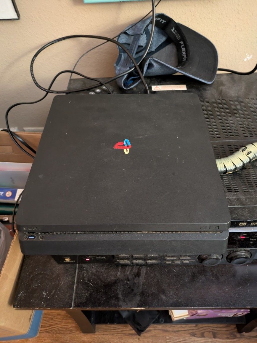 PS4 2 Controllers And 15 Games On It