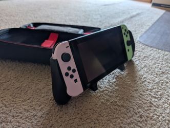 Satisfye Grip & Travel Case for Original Nintendo Switch