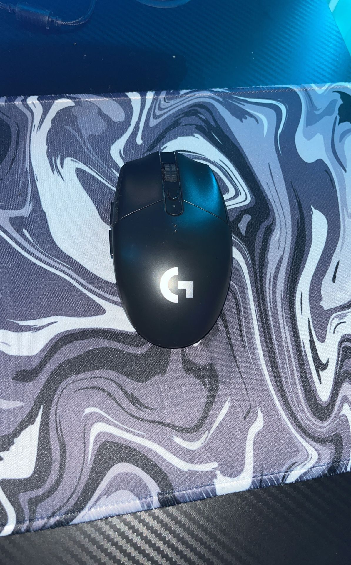 Logitech G304 Gaming Mouse (no box)