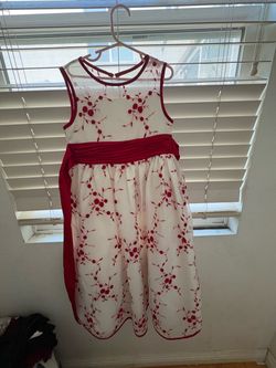 Girls dress size 14