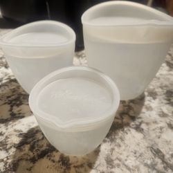 Pampered Chef silicone prep bowl set. Set of 3.