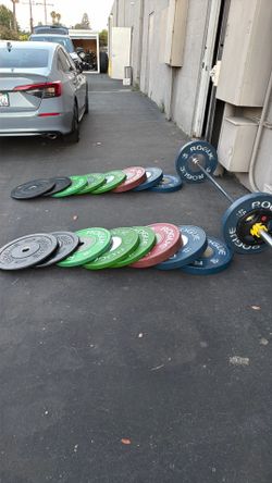 ROGUE BARBELL & ROGUE OLYMPIC WEIGHTS