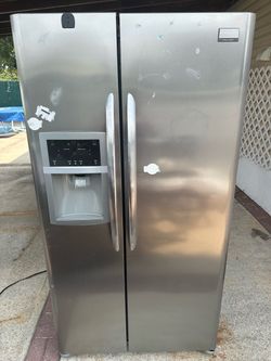 Frigidaire Fridge