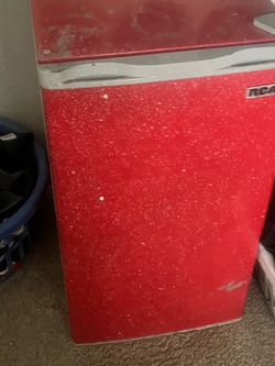 RCA mini fridge