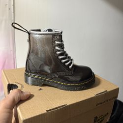 Dr Martens Silver Black Glitter 