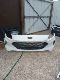 2020-2023 Ford escape Front Bumper OEM